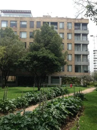 Fachada de Torre Atalaya de Salamanca, Bogotá